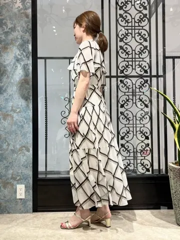 GRACE CONTINENTAL The Banquet 泉　智子 コーディネート画像