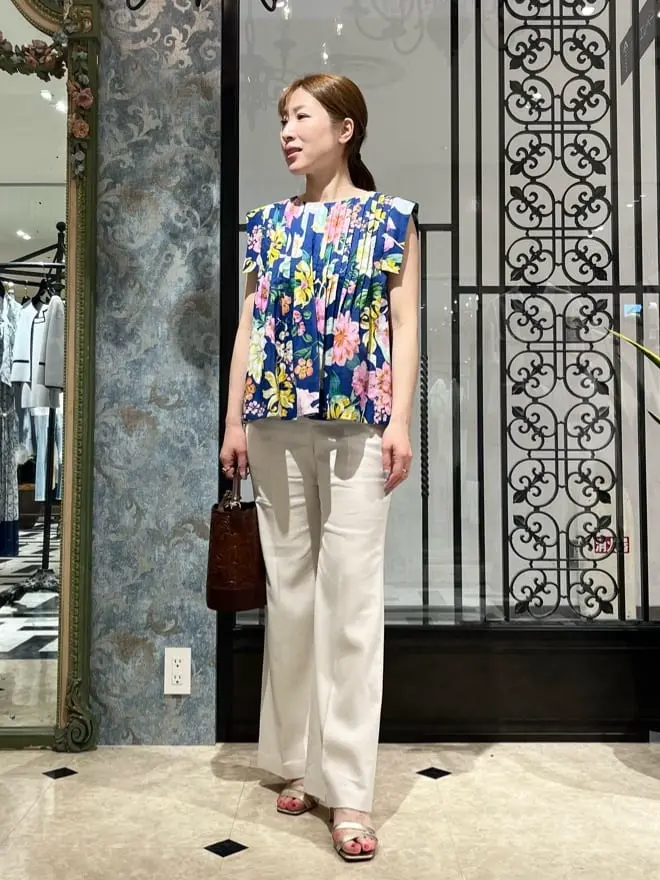 GRACE CONTINENTAL The Banquet 泉　智子 コーディネート画像