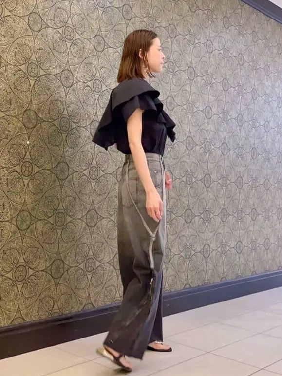 GRACE CONTINENTAL The Banquet 亀田 未希 コーディネート画像