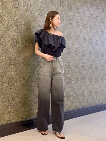 GRACE CONTINENTAL The Banquet 亀田 未希 コーディネート画像