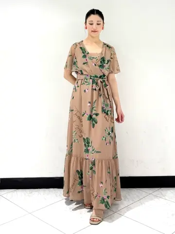 GRACE CONTINENTAL The Banquet A.FUKUDA コーディネート画像