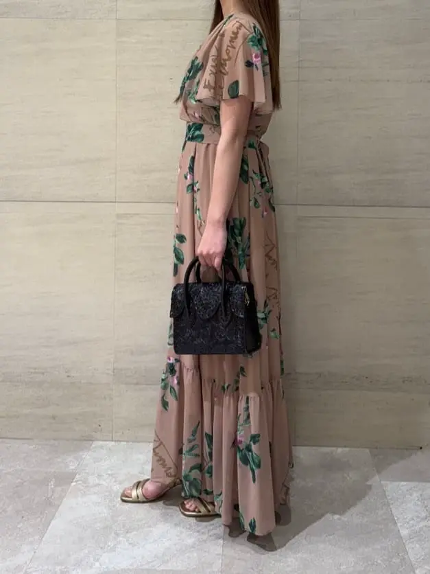 GRACE CONTINENTAL The Banquet 近藤　紫織 コーディネート画像