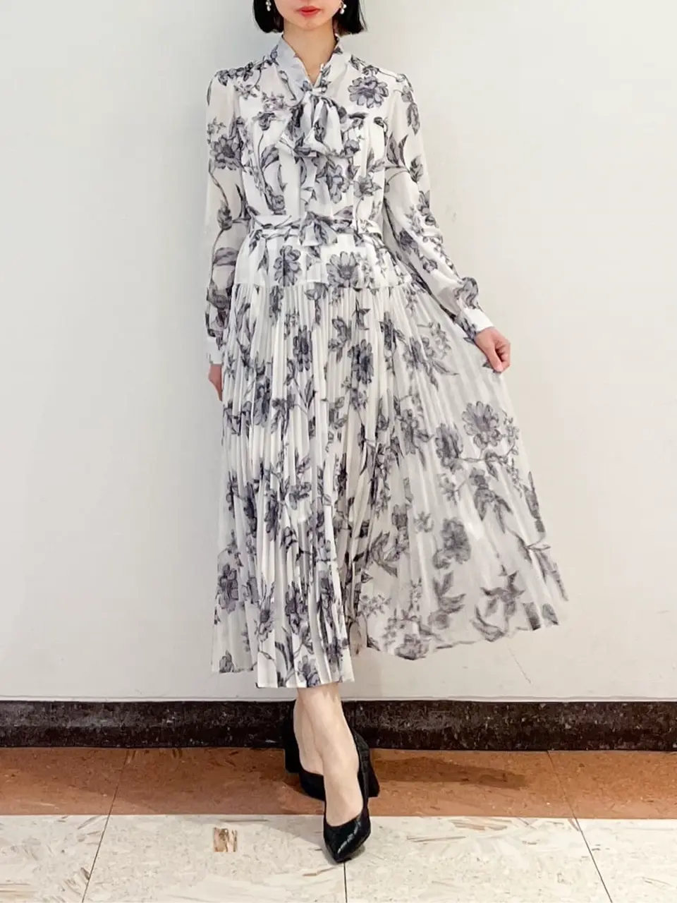 GRACE CONTINENTAL The Banquet yuri コーディネート画像