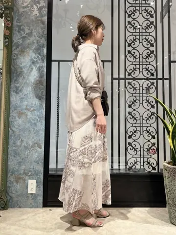 GRACE CONTINENTAL The Banquet 泉　智子 コーディネート画像