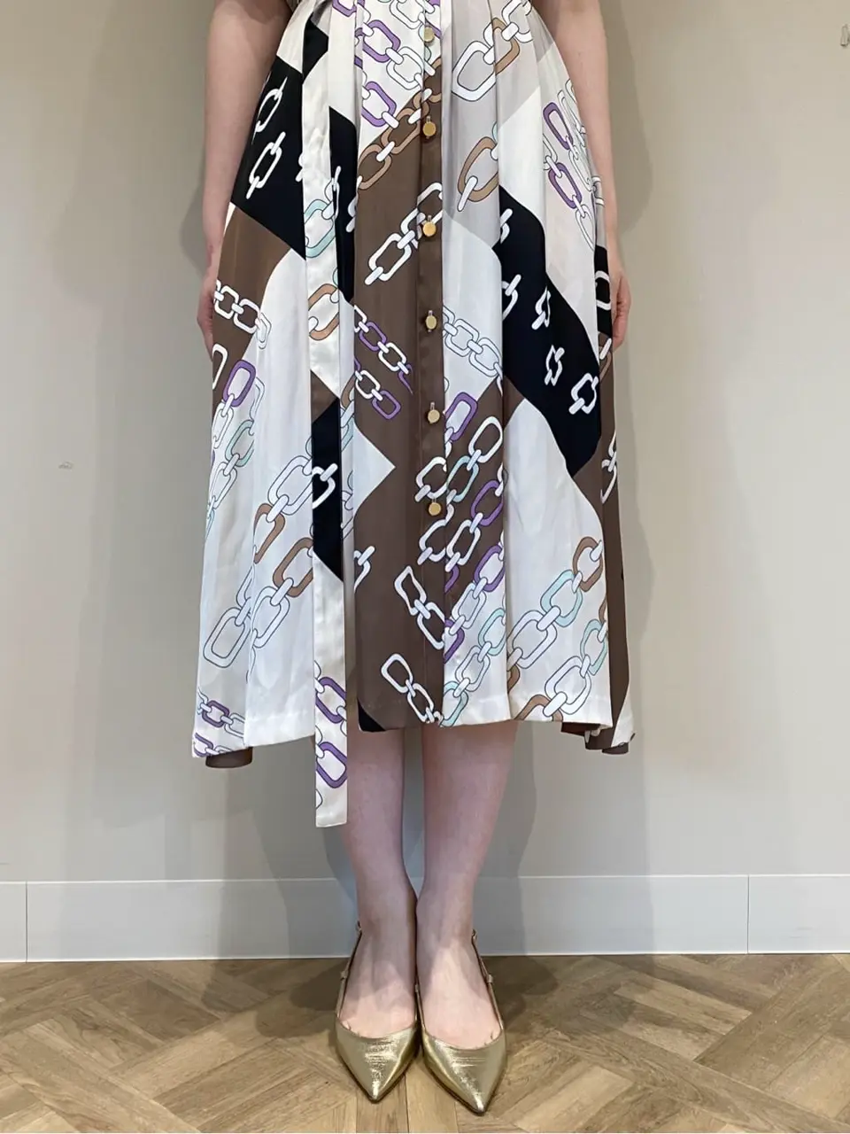 GRACE CONTINENTAL The Banquet mikiho コーディネート画像