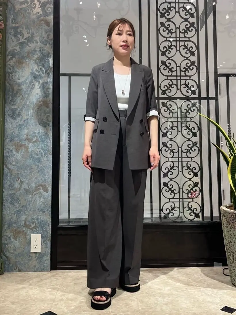 GRACE CONTINENTAL The Banquet 泉　智子 コーディネート画像