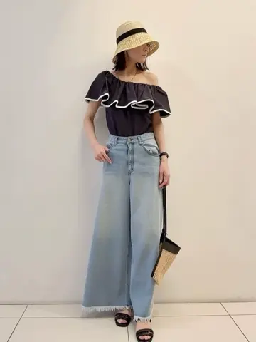 GRACE CONTINENTAL The Banquet 亀田 未希 コーディネート画像