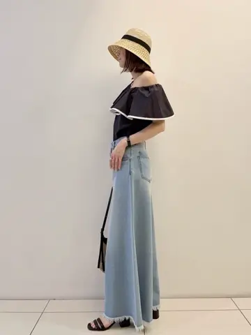 GRACE CONTINENTAL The Banquet 亀田 未希 コーディネート画像