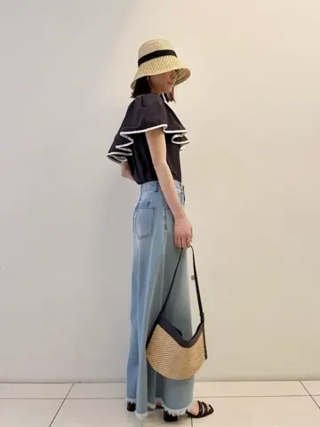 GRACE CONTINENTAL The Banquet 亀田 未希 コーディネート画像