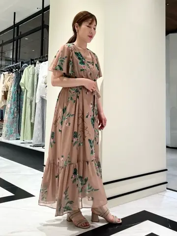 GRACE CONTINENTAL The Banquet 泉　智子 コーディネート画像