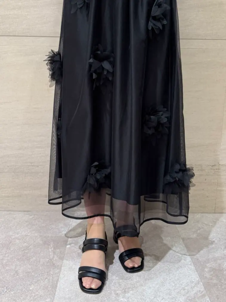 GRACE CONTINENTAL The Banquet 近藤　紫織 コーディネート画像