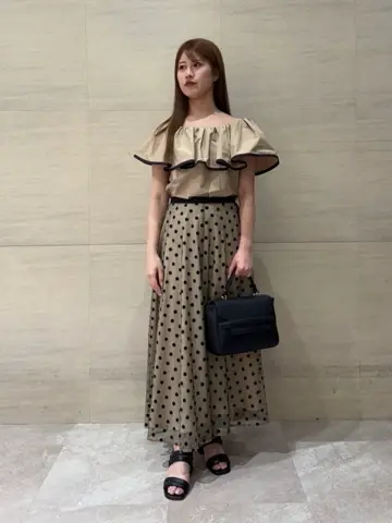 GRACE CONTINENTAL The Banquet 近藤　紫織 コーディネート画像