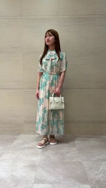 GRACE CONTINENTAL The Banquet 近藤　紫織 コーディネート画像