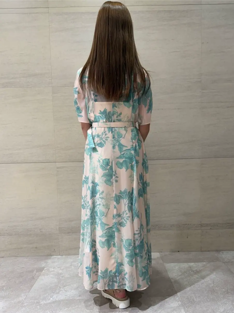 GRACE CONTINENTAL The Banquet 近藤　紫織 コーディネート画像