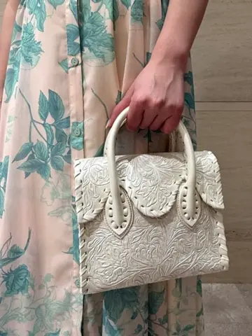 GRACE CONTINENTAL The Banquet 近藤　紫織 コーディネート画像