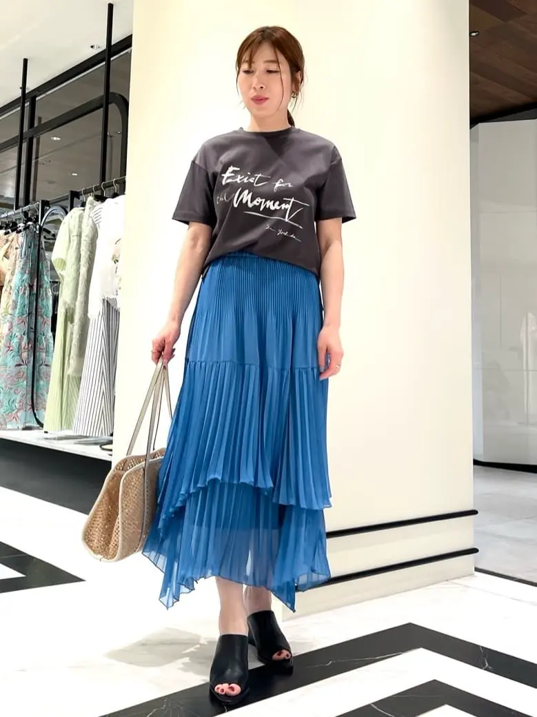 GRACE CONTINENTAL The Banquet 泉　智子 コーディネート画像