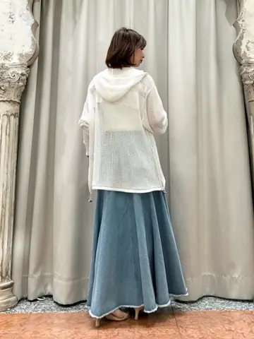 GRACE CONTINENTAL The Banquet eri コーディネート画像