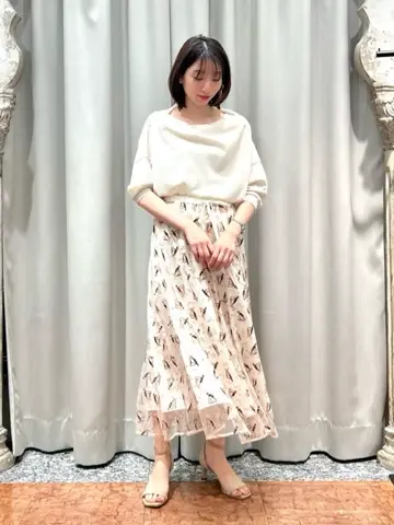 GRACE CONTINENTAL The Banquet eri コーディネート画像