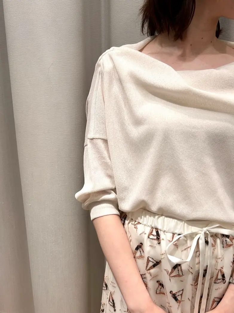 GRACE CONTINENTAL The Banquet eri コーディネート画像