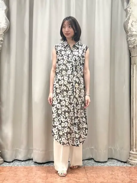 GRACE CONTINENTAL The Banquet eri コーディネート画像