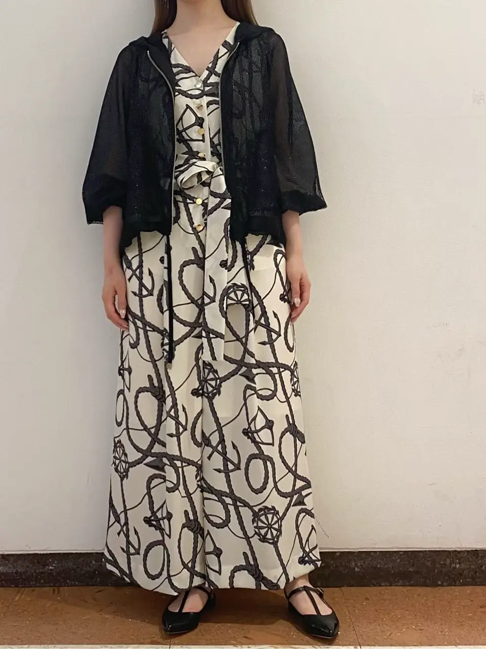 GRACE CONTINENTAL The Banquet mikiho コーディネート画像