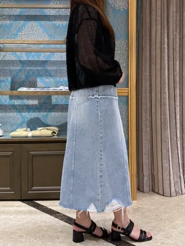 GRACE CONTINENTAL The Banquet 近藤　紫織 コーディネート画像