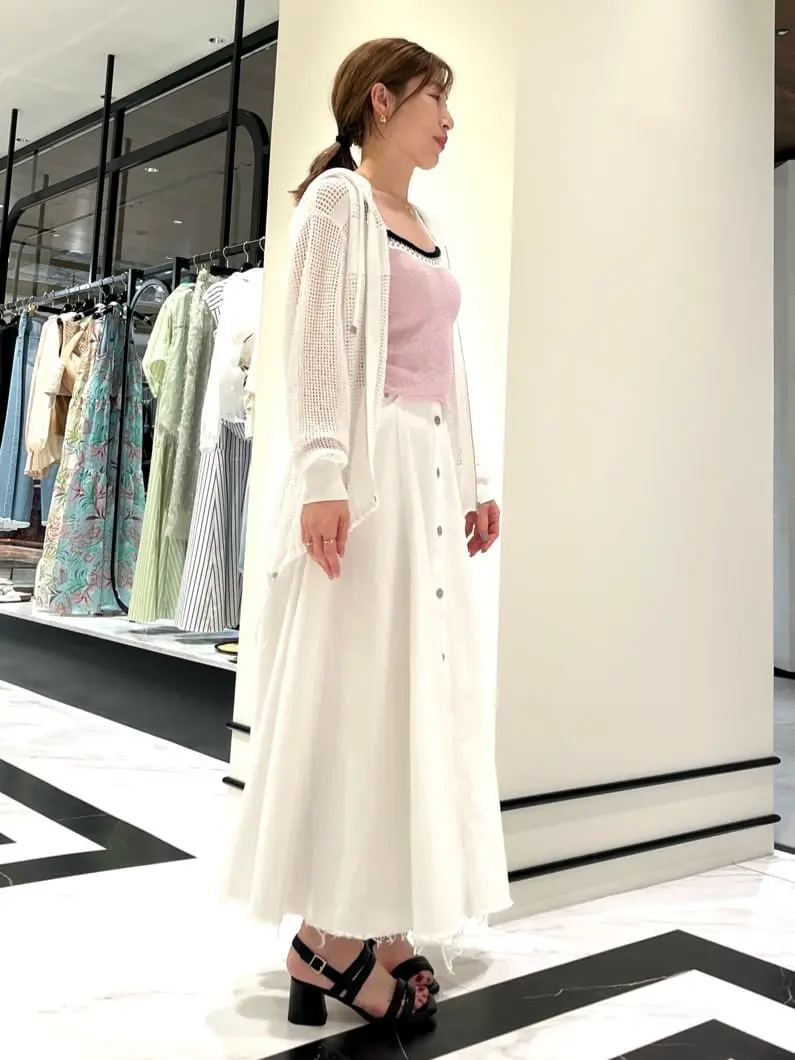 GRACE CONTINENTAL The Banquet 泉　智子 コーディネート画像