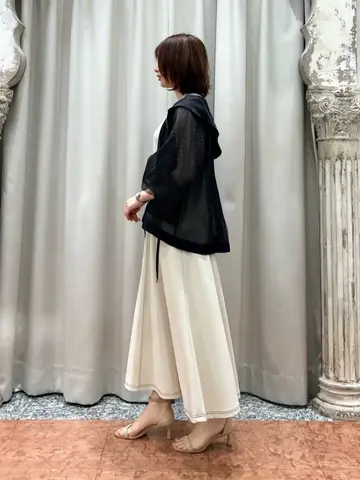 GRACE CONTINENTAL The Banquet eri コーディネート画像