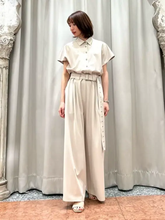 GRACE CONTINENTAL The Banquet eri コーディネート画像