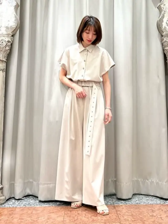 GRACE CONTINENTAL The Banquet eri コーディネート画像