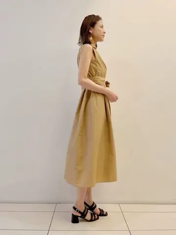 GRACE CONTINENTAL The Banquet 亀田 未希 コーディネート画像