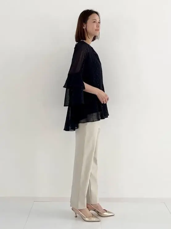 GRACE CONTINENTAL The Banquet 亀田 未希 コーディネート画像