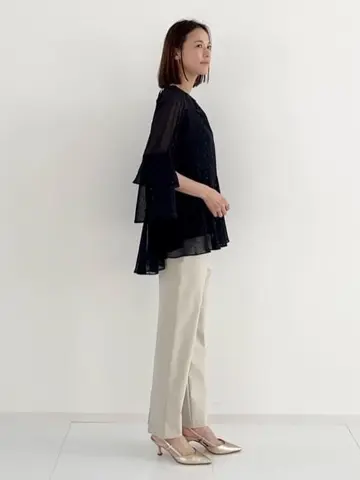 GRACE CONTINENTAL The Banquet 亀田 未希 コーディネート画像