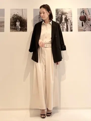 GRACE CONTINENTAL The Banquet 亀田 未希 コーディネート画像