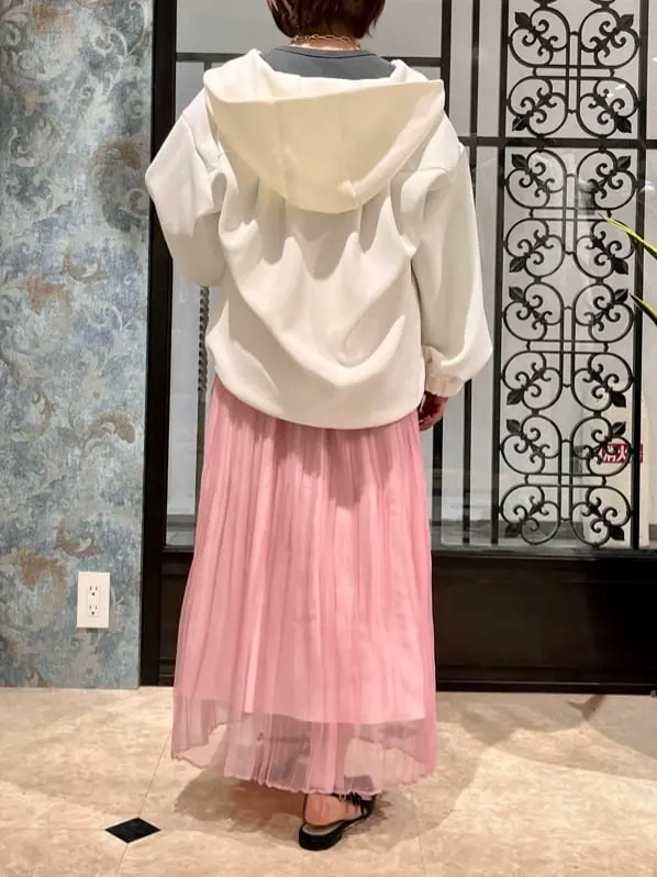 GRACE CONTINENTAL The Banquet 吉永　ひかる コーディネート画像