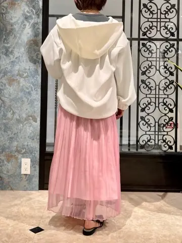 GRACE CONTINENTAL The Banquet 吉永　ひかる コーディネート画像