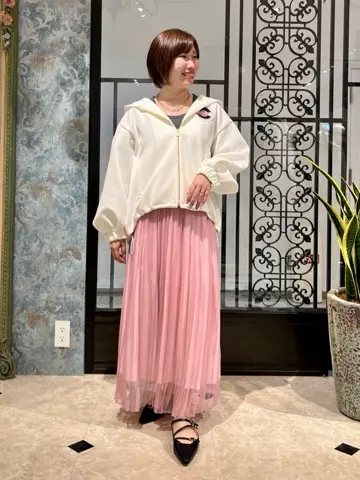 GRACE CONTINENTAL The Banquet 吉永　ひかる コーディネート画像