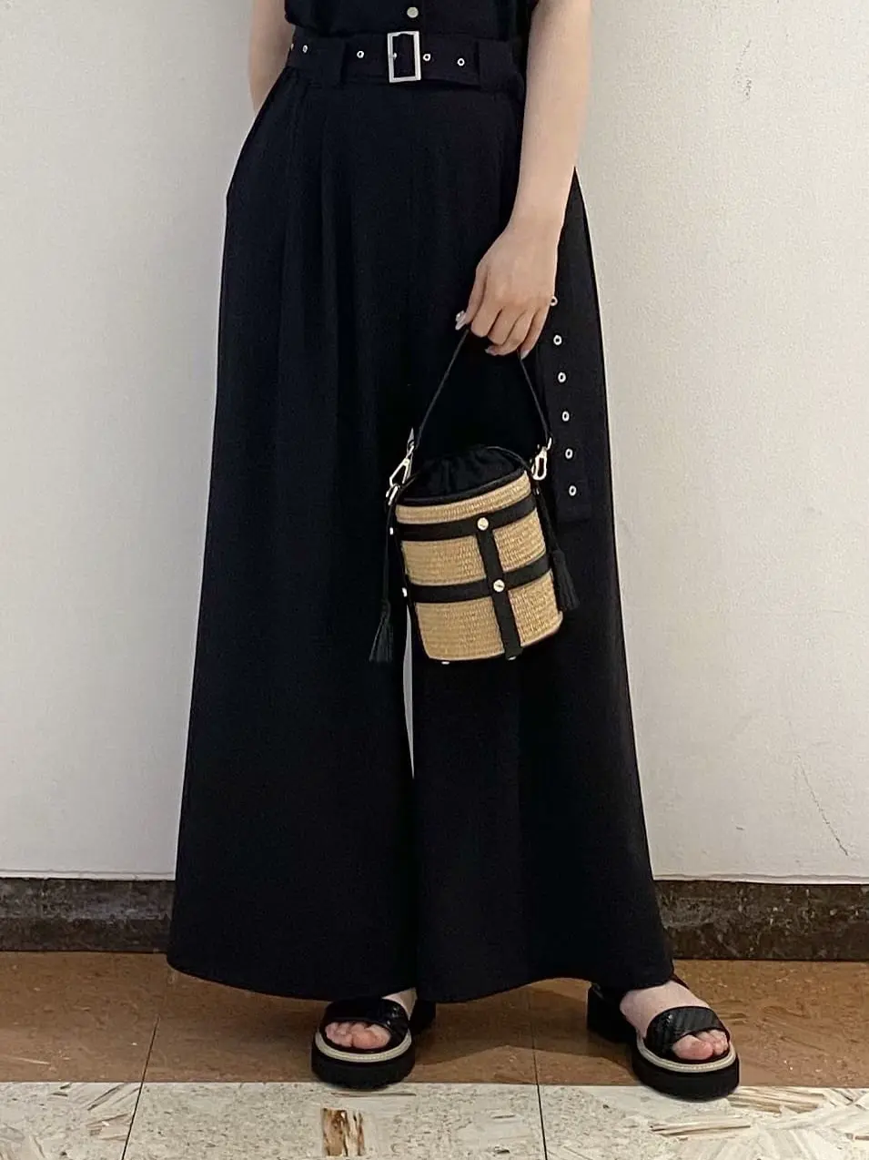 GRACE CONTINENTAL The Banquet mikiho コーディネート画像