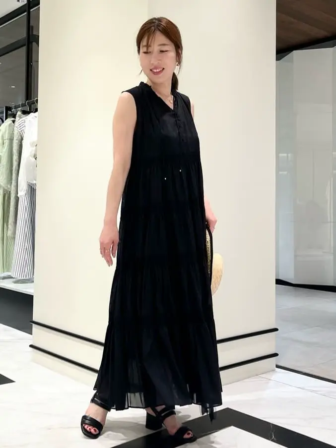 GRACE CONTINENTAL The Banquet 泉　智子 コーディネート画像