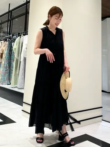 GRACE CONTINENTAL The Banquet 泉　智子 コーディネート画像