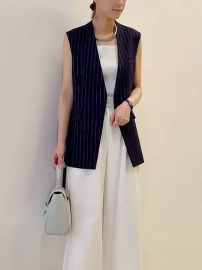 GRACE CONTINENTAL The Banquet 亀田 未希 コーディネート画像