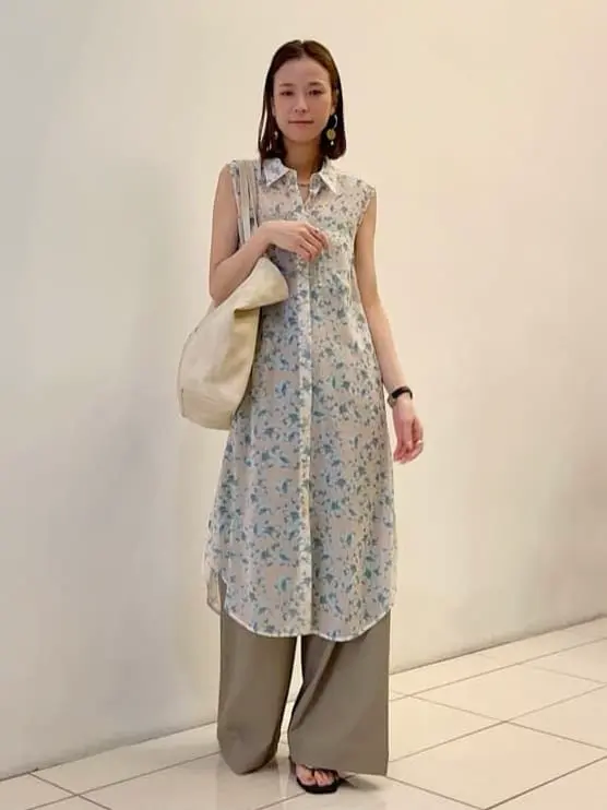 GRACE CONTINENTAL The Banquet 亀田 未希 コーディネート画像