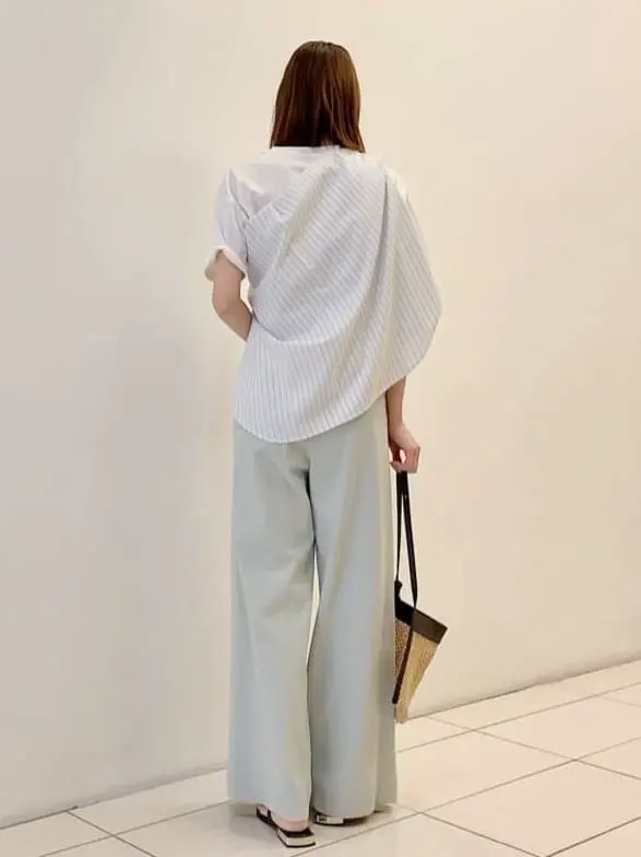 GRACE CONTINENTAL The Banquet 亀田 未希 コーディネート画像