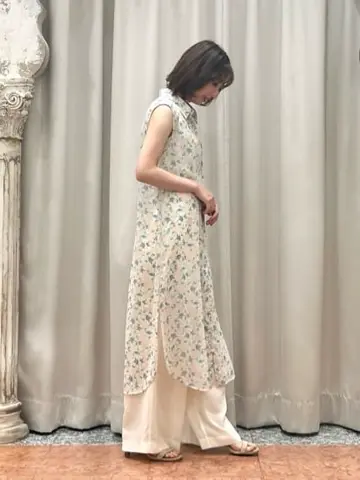 GRACE CONTINENTAL The Banquet eri コーディネート画像