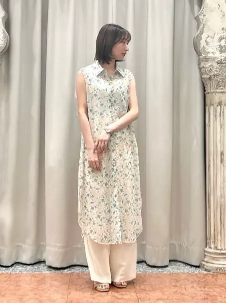 GRACE CONTINENTAL The Banquet eri コーディネート画像