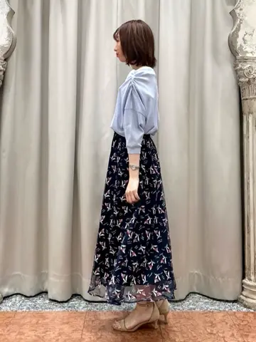 GRACE CONTINENTAL The Banquet eri コーディネート画像