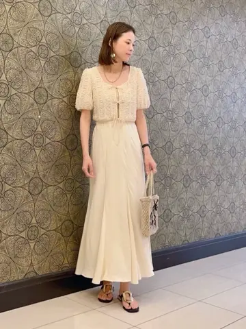 GRACE CONTINENTAL The Banquet 亀田 未希 コーディネート画像