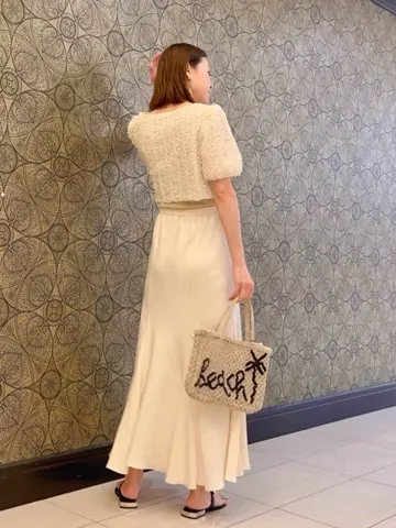 GRACE CONTINENTAL The Banquet 亀田 未希 コーディネート画像