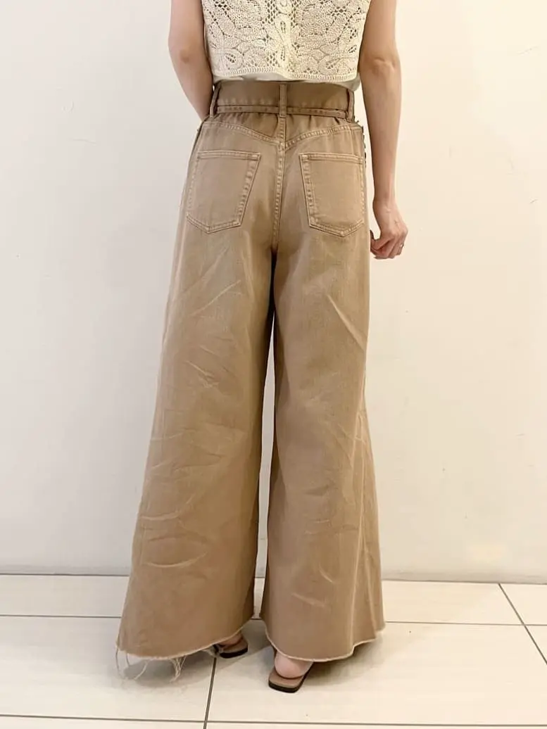 GRACE CONTINENTAL The Banquet 亀田 未希 コーディネート画像