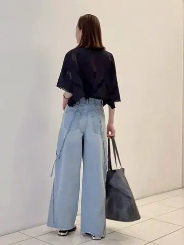 GRACE CONTINENTAL The Banquet 亀田 未希 コーディネート画像